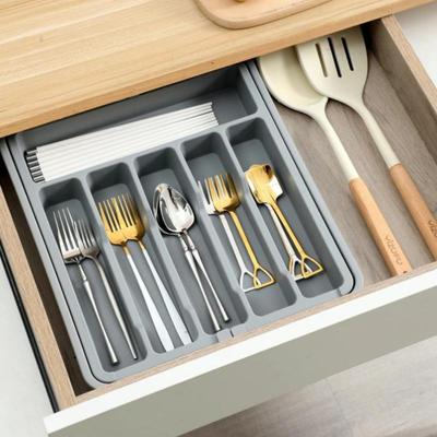 1Pcs Expandable Utensil Tray Silverware Spoon Organizer Drawer Cover Adjustable Cutlery Tray Drawer Organizer