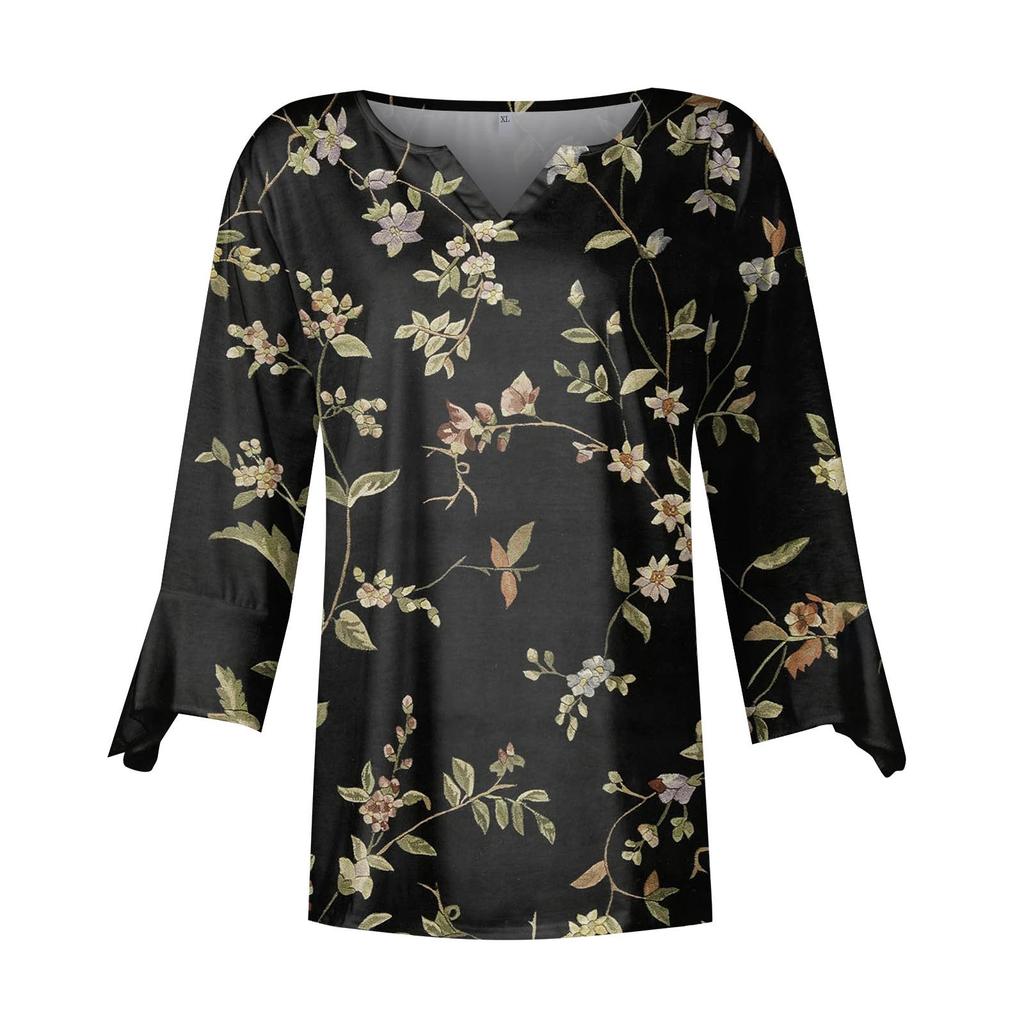 Women's Loose Casual Three-quarter Sleeves V-neck Lace Floral Print T-shirt Top