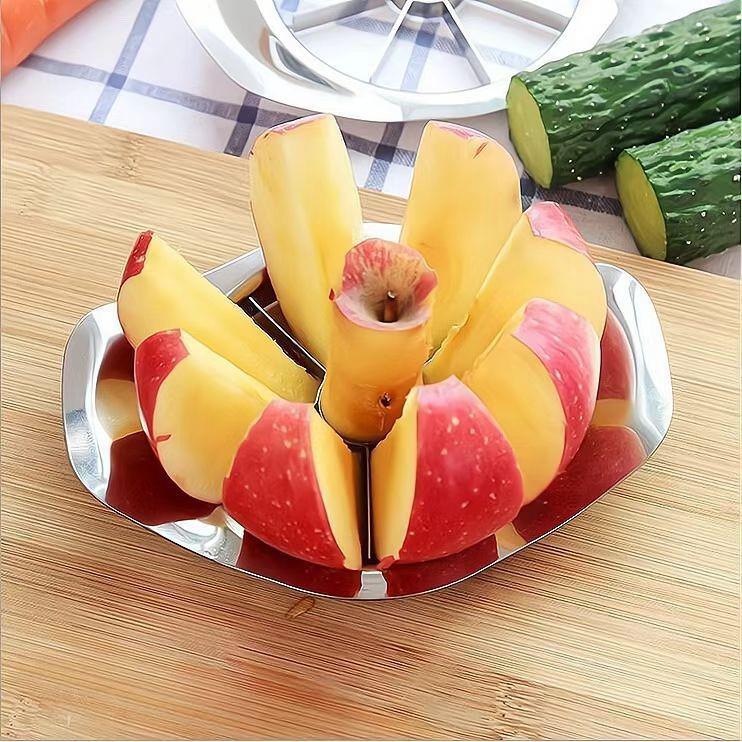 Newcomer Offer: Creative Stainless Steel Apple Cutter & Divider
