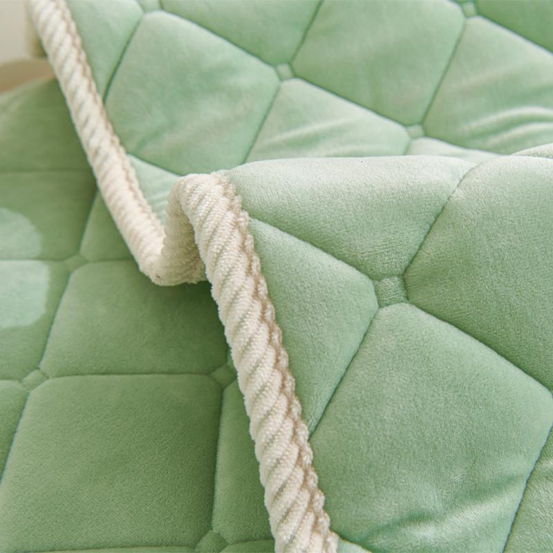 Winter Thickened Flannel Sofa Cushion Non-slip Simple Modern Fabric Sofa Towel Cover