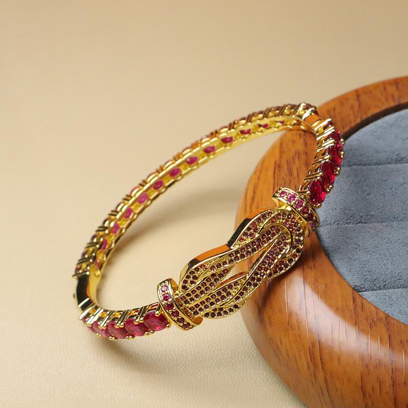 Элегантный двойной подковообразный браслет-бангл с цирконием - Модное, универсальное и уникальное ювелирное изделие 1.4cm face width, 6cm diameter, 18.2g weight красный