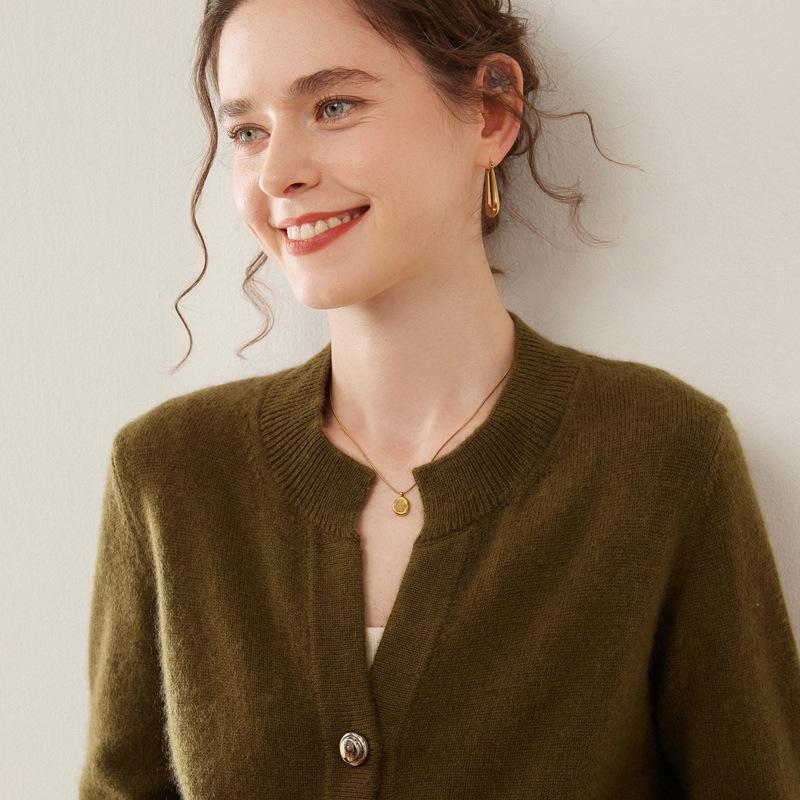 Women's Cashmere Knit Cardigan - Autumn/Winter, Single-Breasted, Round Neck, Loose Fit, Slimming, Solid Color.