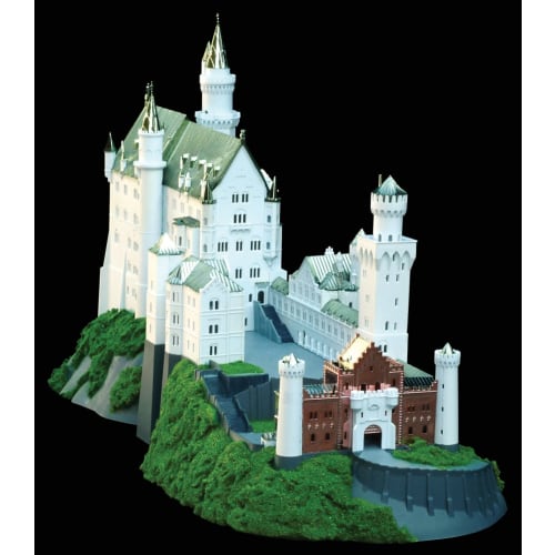 Doyusha 1/220 Scale Western Castle Neuschwanstein Castle Gold Plastic Model NSG Molding Color
