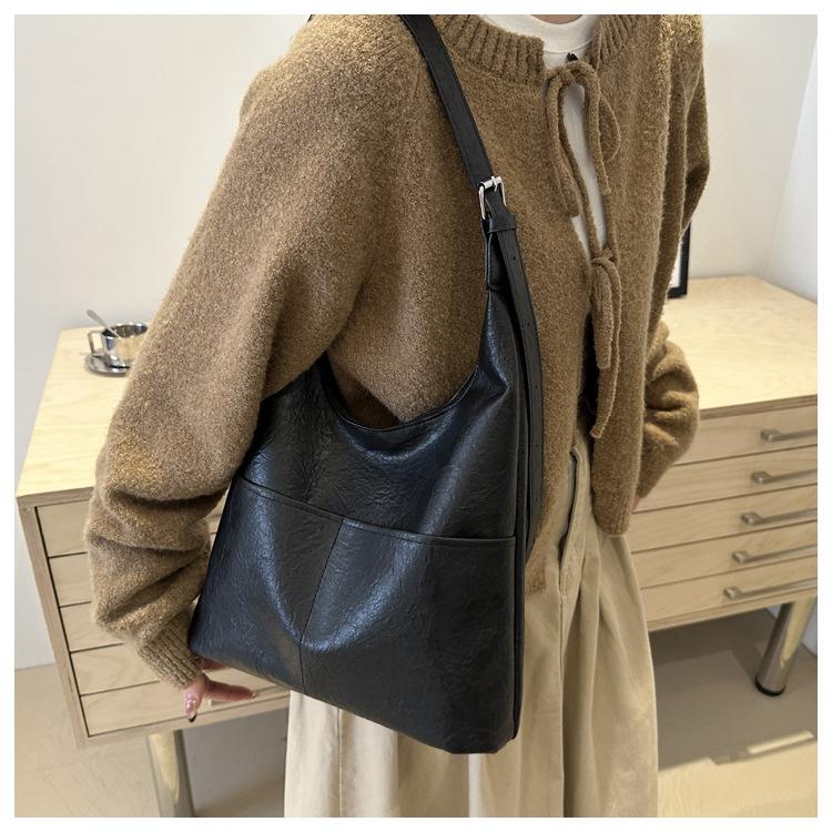 Simple Faux Leather Tote Bag for Women Minimalist Commuter Shoulder Handbag