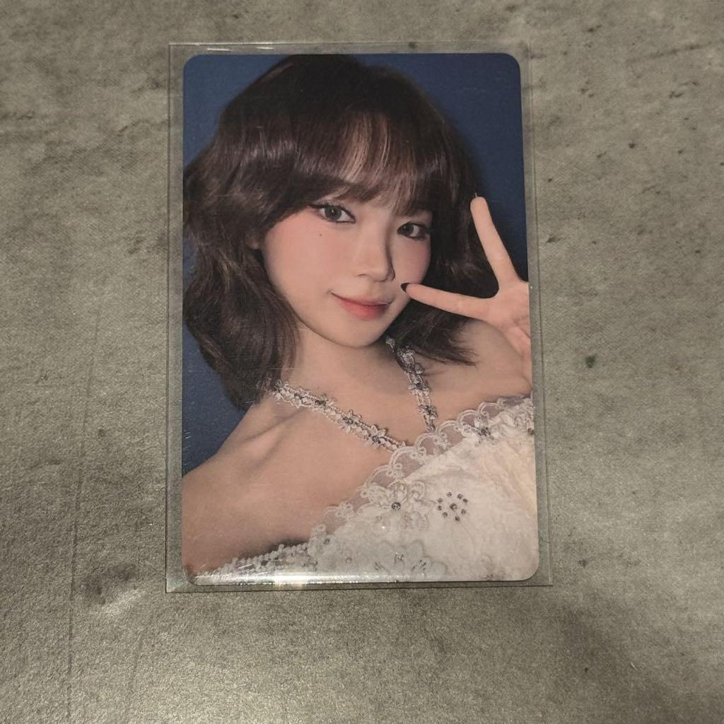 [USED] Lu Seraphim DIFFERENT Chaewon Nagoya Venue Exclusive Lucky Drop Trading Card