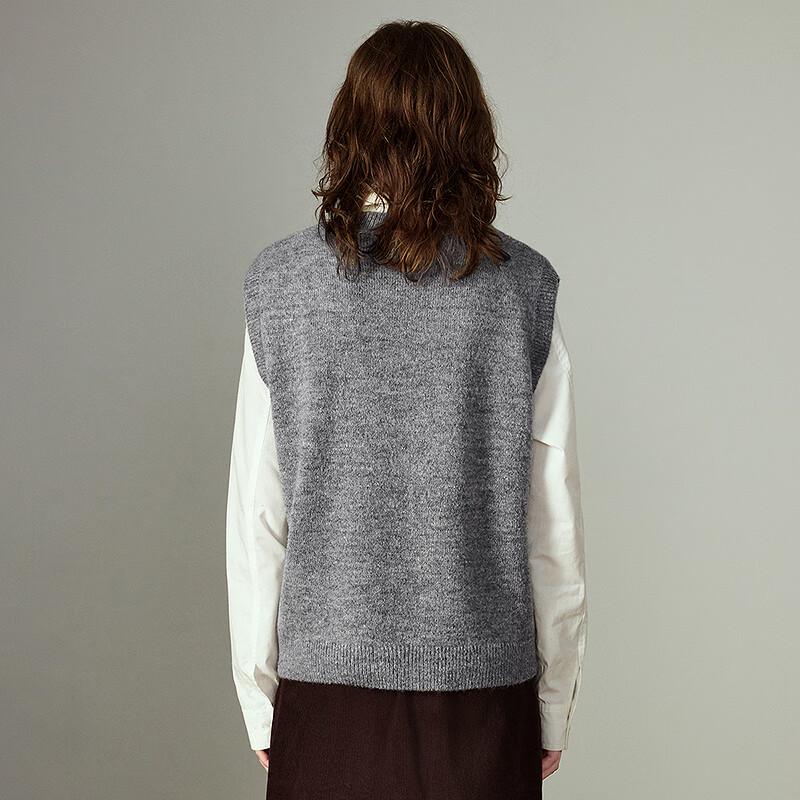 Women's Rose Jacquard Mohair Blend Knit Vest