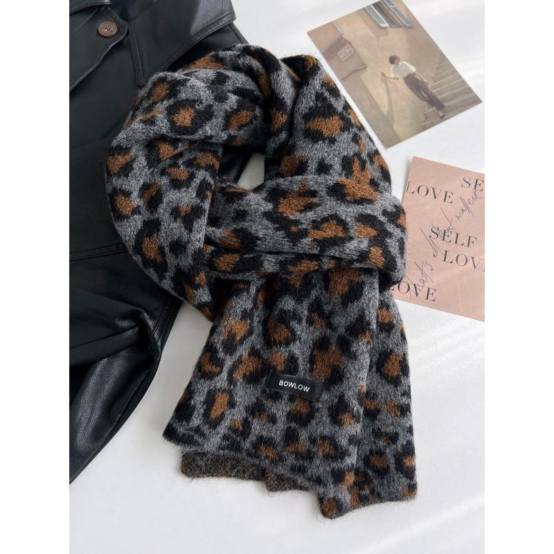 

Корейский стиль Новый стиль Серый леопардовый шарф для женщин Зимний вязаный шерстяной шарф высокого качества и шерсти 170*28cm