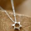 BELLOOGGI Star Whith a Heart Necklace