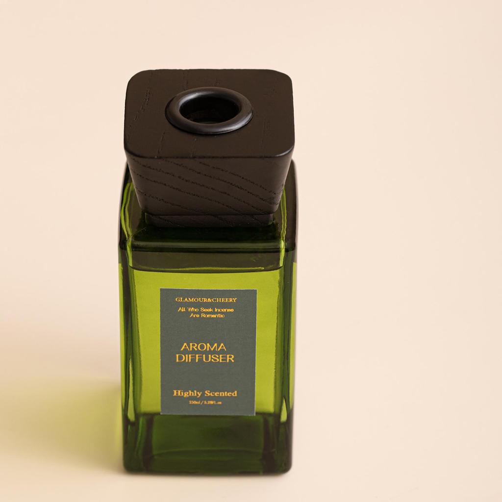 Rattan Aromatherapy Essential Oil Room Fragrance for Women's Bedrooms