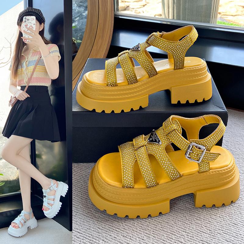 Japanese Style Cake Bottom Retro Sandals High Heels Women 2025 New Thick Bottom Casual Roman Sandals Women Zapatos De Mujer