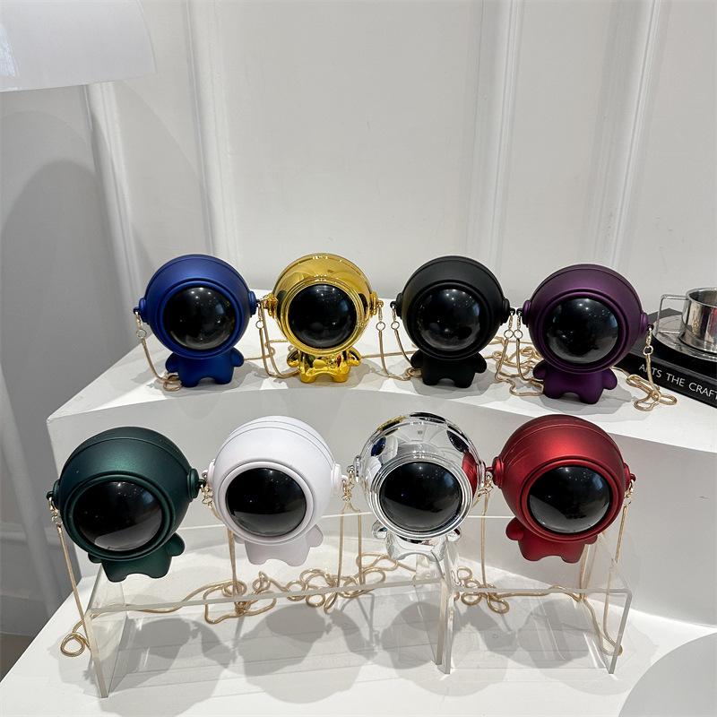 Personality Funny Astronaut Bag 2025 New Fashion Box Bag Women's Versatile Candy Color Messenger Small Round Bag