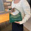French niche bag women's 2026 new fashion solid color underarm bag texture portable shoulder baguette bag