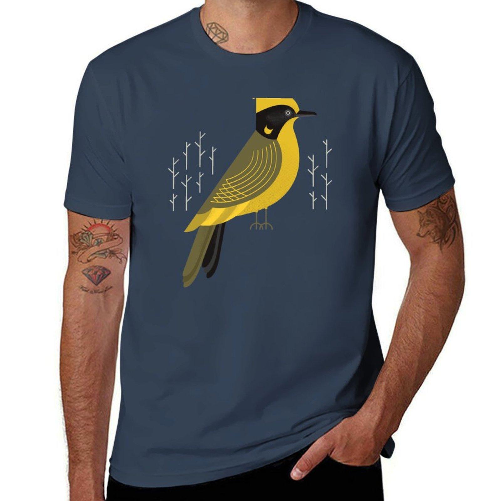 Helmeted Honeyeater Bird of Australia TShirt Everyday Wear Basic Short Sleeve Top S