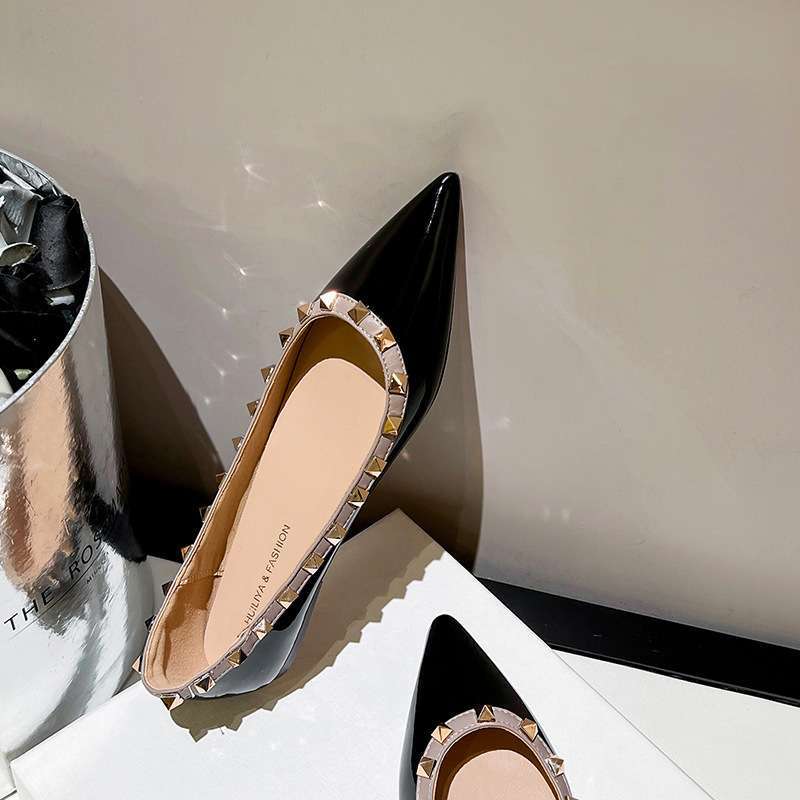 French Flat Shoes Rivets 2025 Summer New Patent Leather Pointed Single Shoes Women's Shallow Mouth Temperament Soft Sole Gentle Ladyshoes