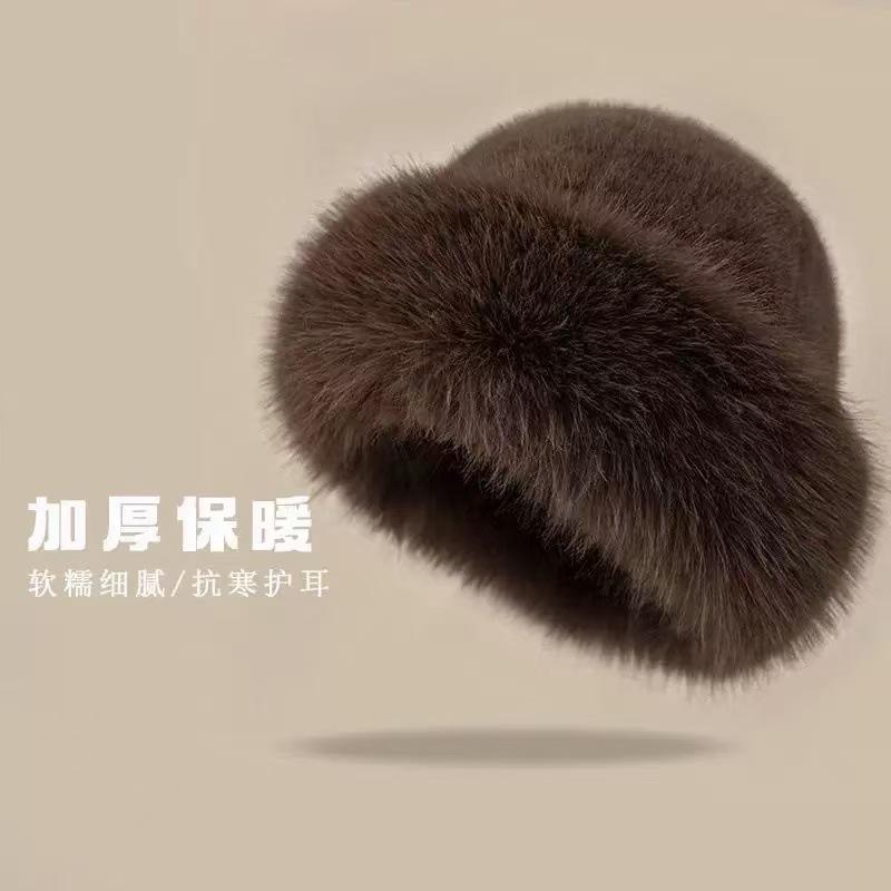 New autumn and winter knitted hats, women's ear protectors, warm contrasting color checkerboard, small versatile wool hats, couple cold hats