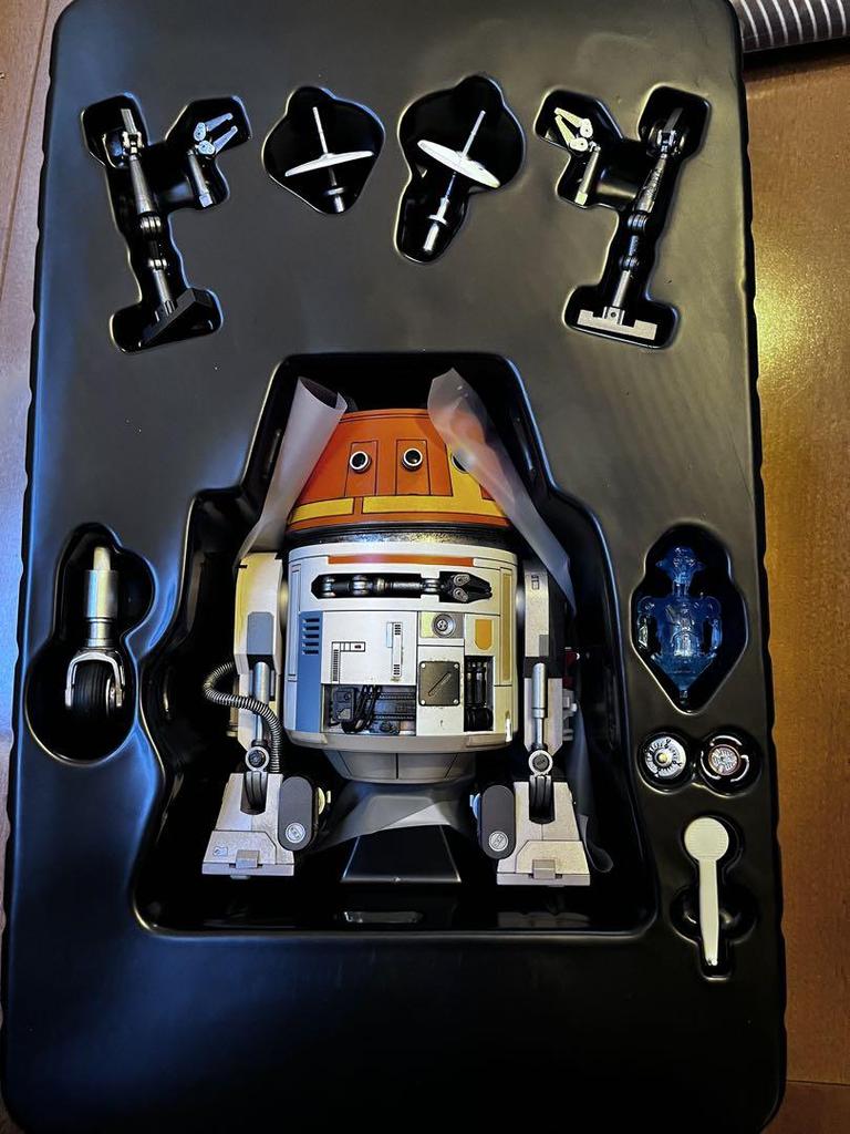 [USED] Hot Toys TMS112 Star Wars Ahsoka Chopper