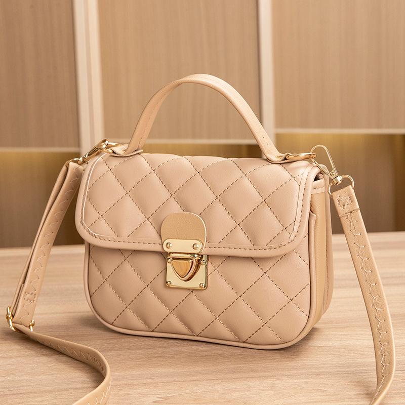 Bag Women's New Trendy Bag Women's Texture Versatile Messenger Bag Fashionable Retro Diamond Square Bag Women