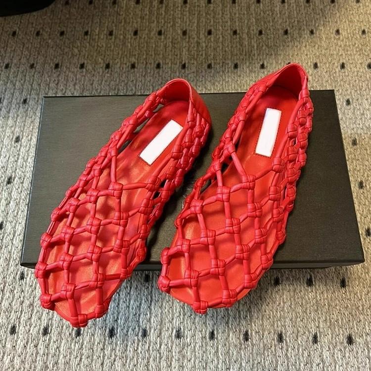 Sheepskin version~ niche design mesh woven hollow breathable fish net flat single shoes women's summer sandals pig cage shoes
