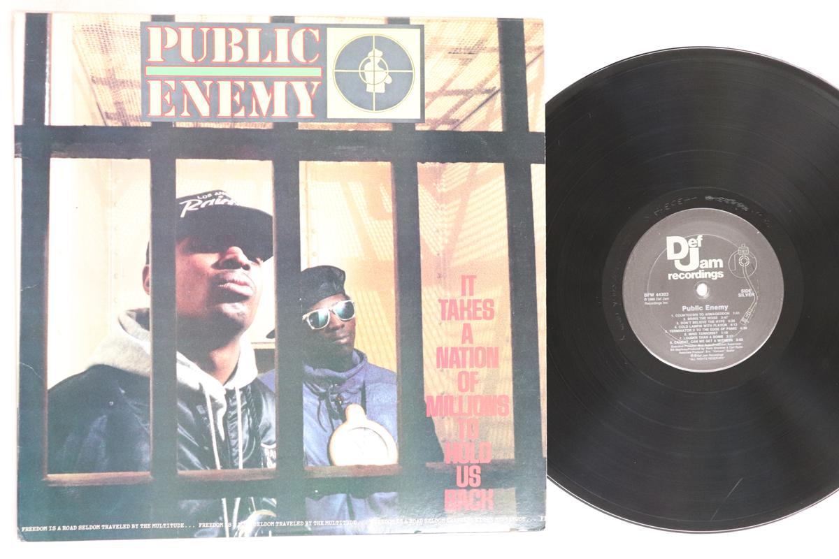 

LP Пластинка PUBLIC ENEMY - It Takes A Nation Of Millions To Ho BFW44303 DEF JAM 1988 США Рэп и Хип-хоп/R&B Б/У