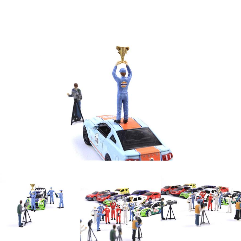 Race Medal 164 The Playing Field 2 Figure Scenario Model Set For Matchbox Tomy With High-quality Resin Material