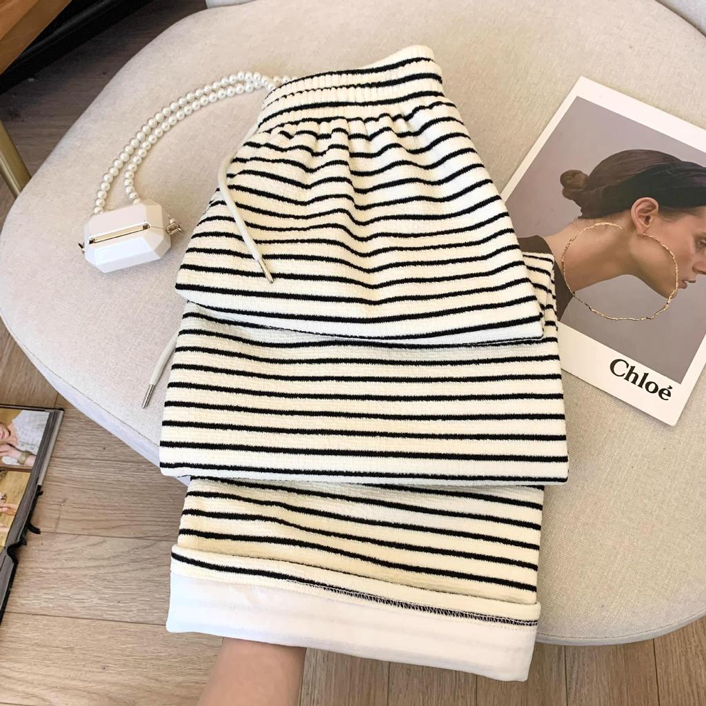 Retro Striped Wide-Leg Floor-Length Pants: 145cm Petite Fit for Women