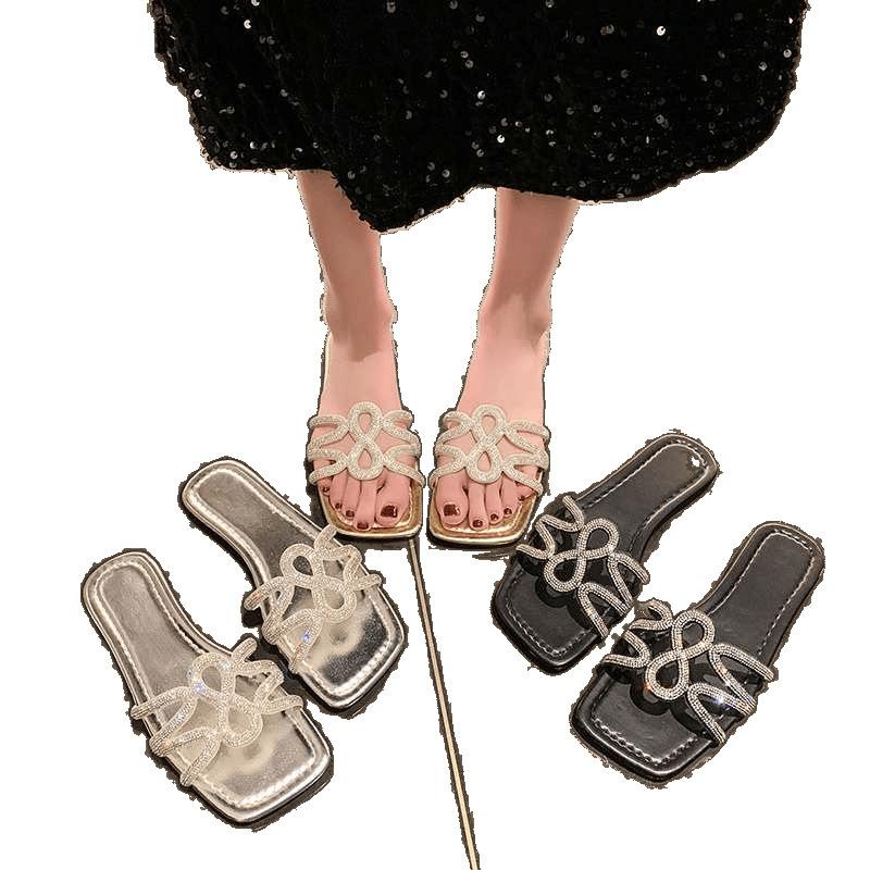 Popular Flat-bottomed Slippers for Women's Outerwear 2025 Summer New Rhinestones Fried Street One-word Fashionable Versatile Sandals