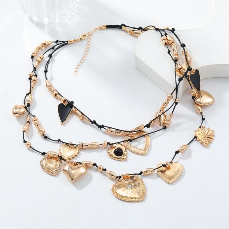 Gold Heart Pendant Necklace Multi Layered Neckchain for Women Adjustable Length Clavicle Chain Unique Valentine's Gift
