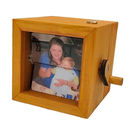 Custom Flip Photo Box Personalized Photo Flipbook Frame Animation Machine Mechanical Hand-crank Picture Flipper