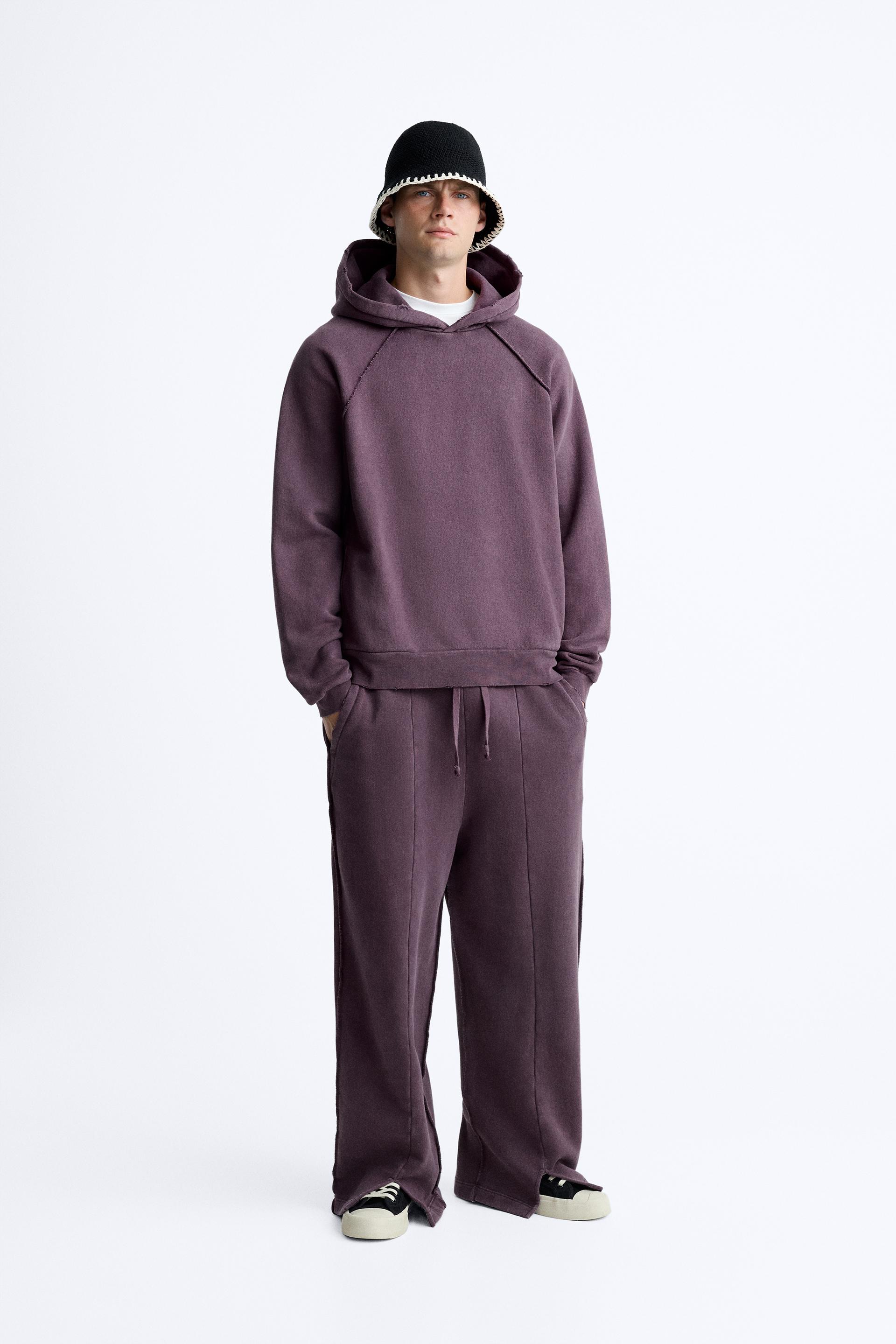 

ВЫТЯЖЕННЫЕ ДЖОГГЕРЫ С РИФАМИ