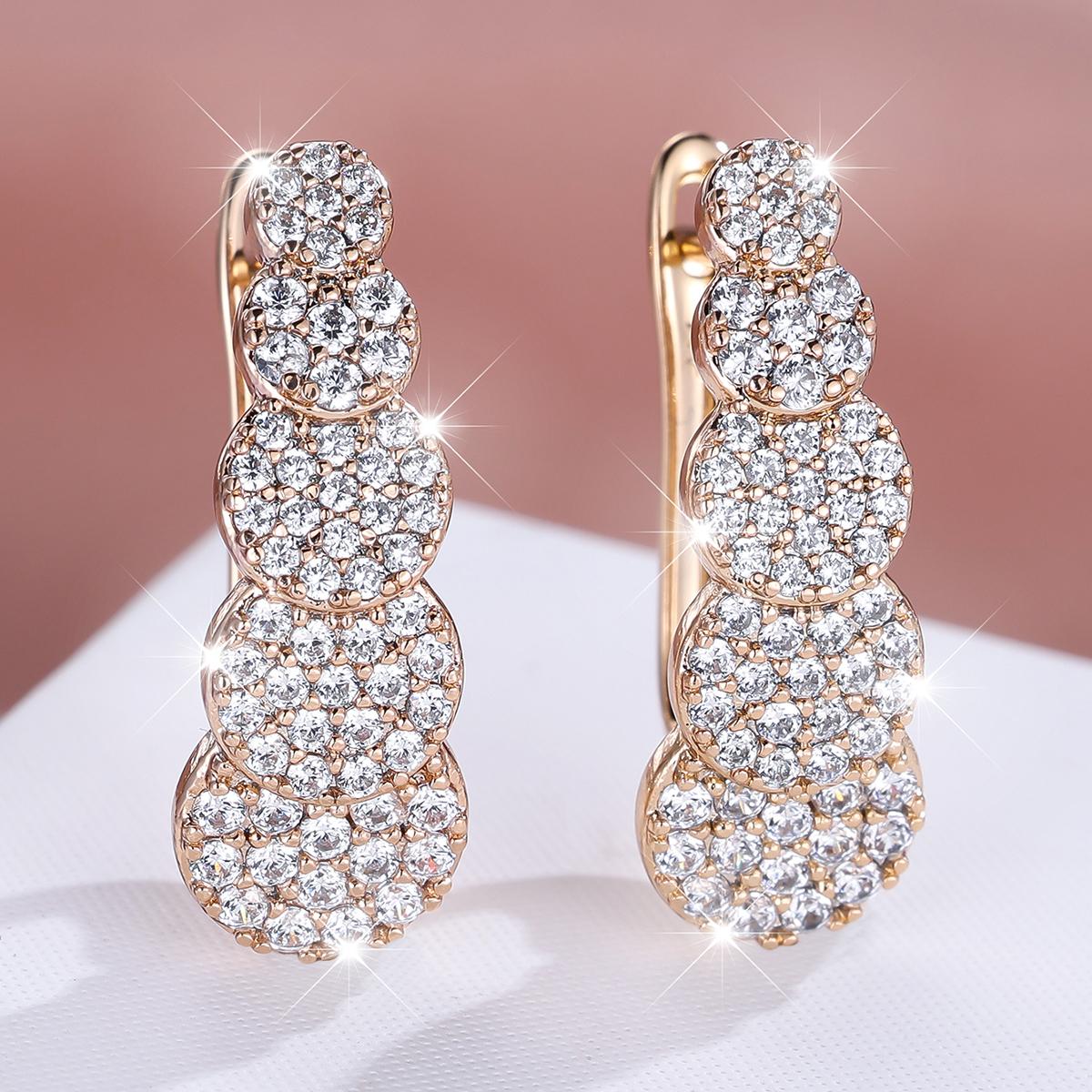 

Модный круглый белый циркониевый диск с перекрывающимися пряжками для ушей для женских темпераментных серег, аксессуаров белый