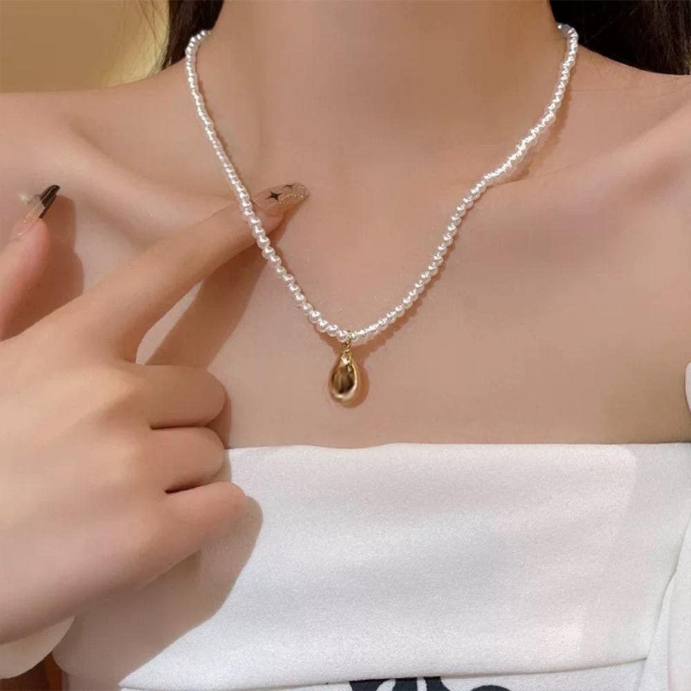 Shijia Pearl Necklace Women's Niche Light Luxury Design High-end Temperament Collarbone Chain Neck Chain Sweater Chain Bead Chain