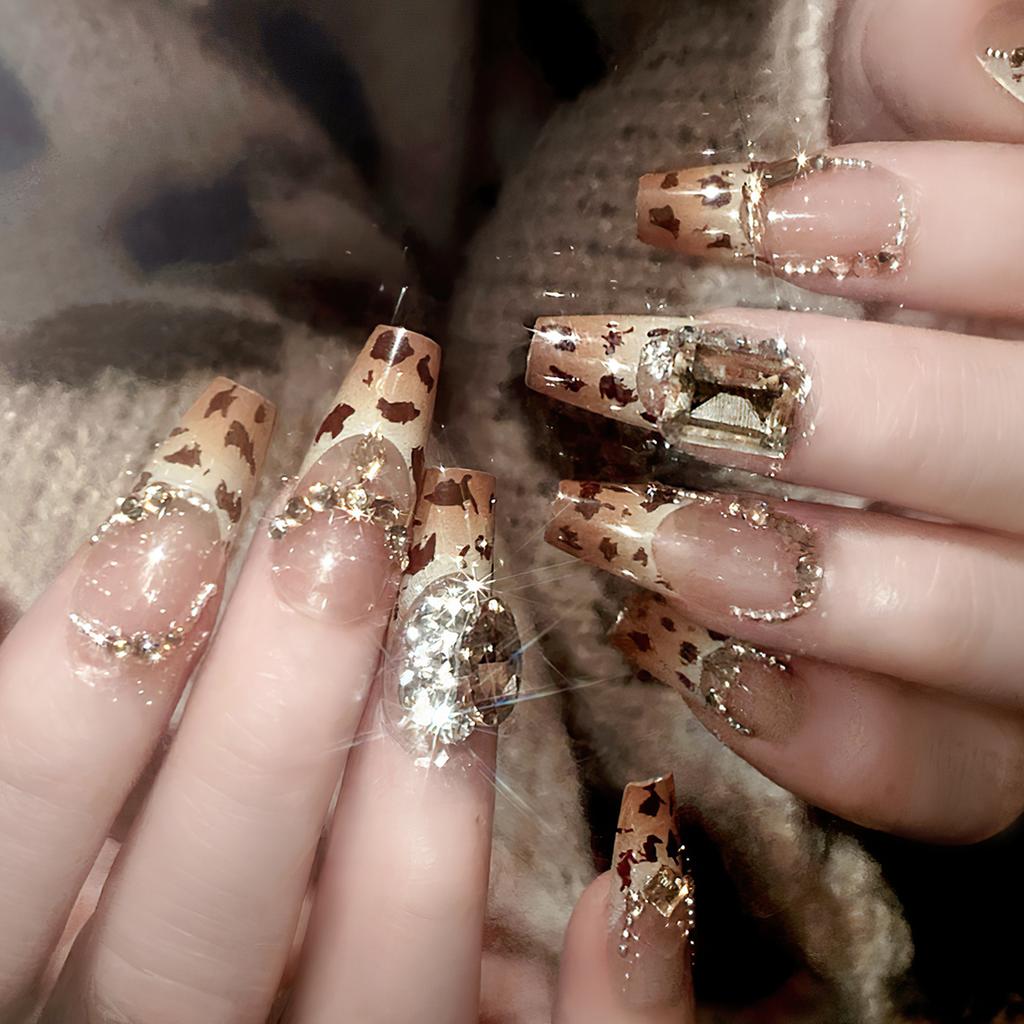 24pcs New Year Heavy Metal Press On Nails Chinese Bride Wedding Fake Nails Full Cover Wearable Shiny Large Crystal False Nails