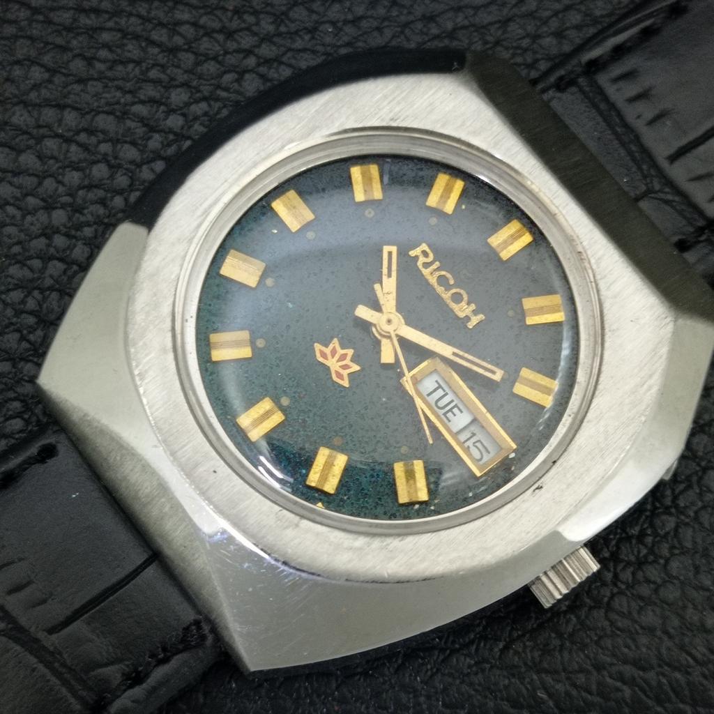 VINTAGE RICOH R31 AUTOMATIC JAPAN MENS ORIGINAL DIAL WATCH a708002-1