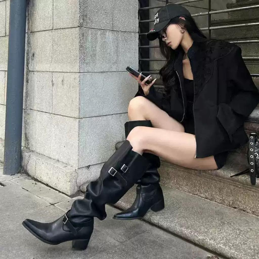 Cowhide version of super fire boots women's pants tube boots thick heel black but knee pile boots big tube circumference high heel knight boots