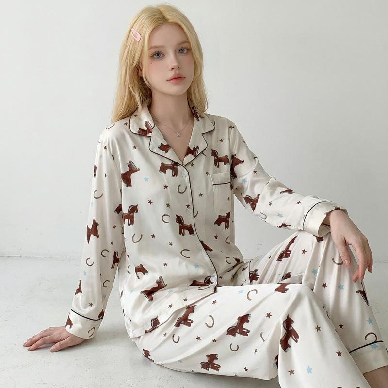 Ice silk pajamas women's spring and autumn printing thin long-sleeved trousers suit can be worn outside in the Year of the Horse, loungewear, high-end