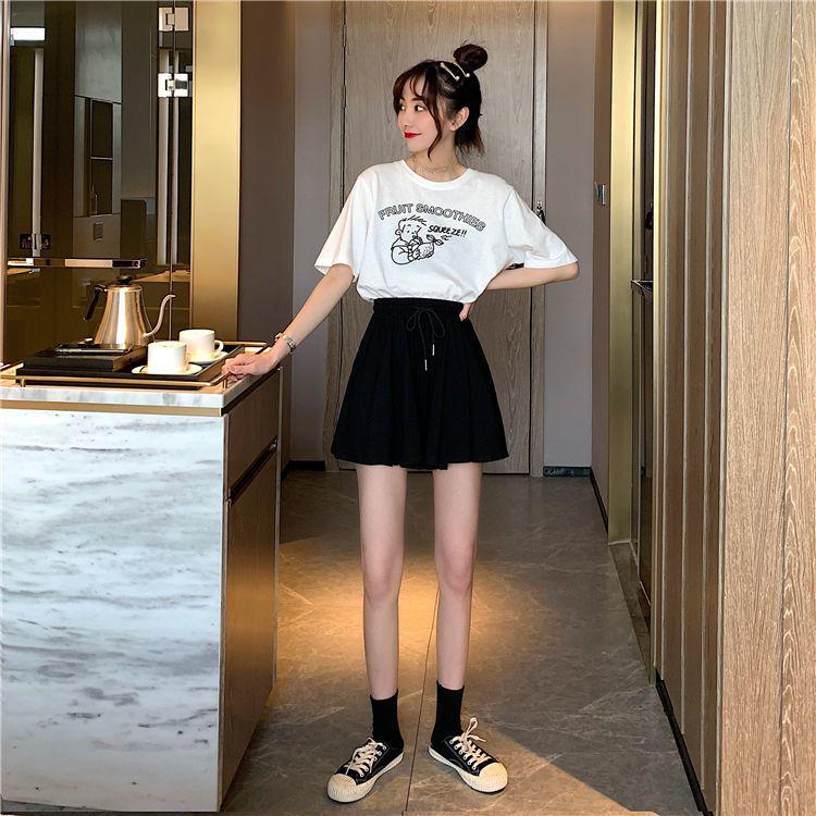 Women's Black High-Waisted Wide-Leg Shorts: Spring/Summer Korean Style, Loose, Slimming, Casual, Versatile, Short Skirt Design.