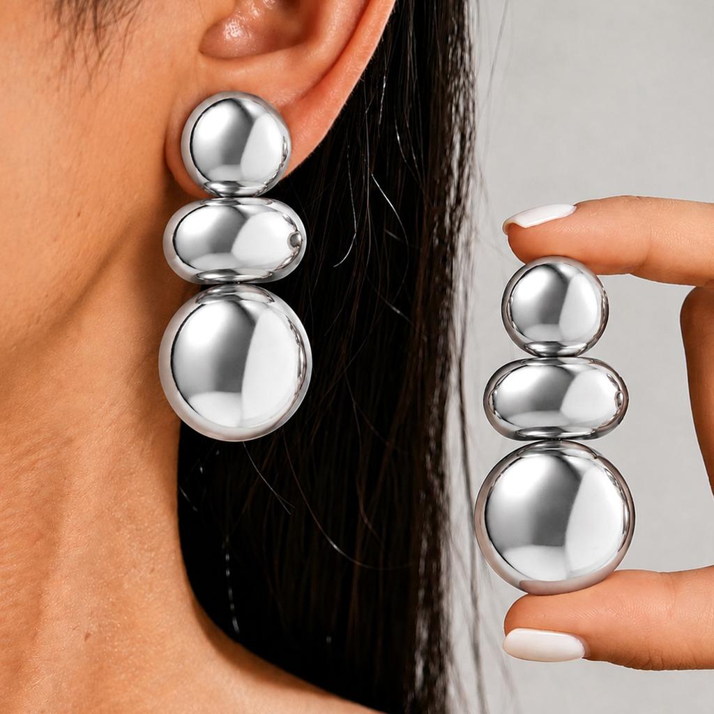 Boucles d'oreilles exagérées en métal lisse européennes et américaines boucles d'oreilles géométriques rondes irrégulières boucles d'oreilles haut de gamme en stock