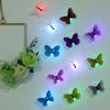 Doppelschichtige Schmetterlings-Nachtlichter Kreative Bunte Leuchtende Schmetterlingslichter Aufklebbare LED-Dekor-Wandlampe