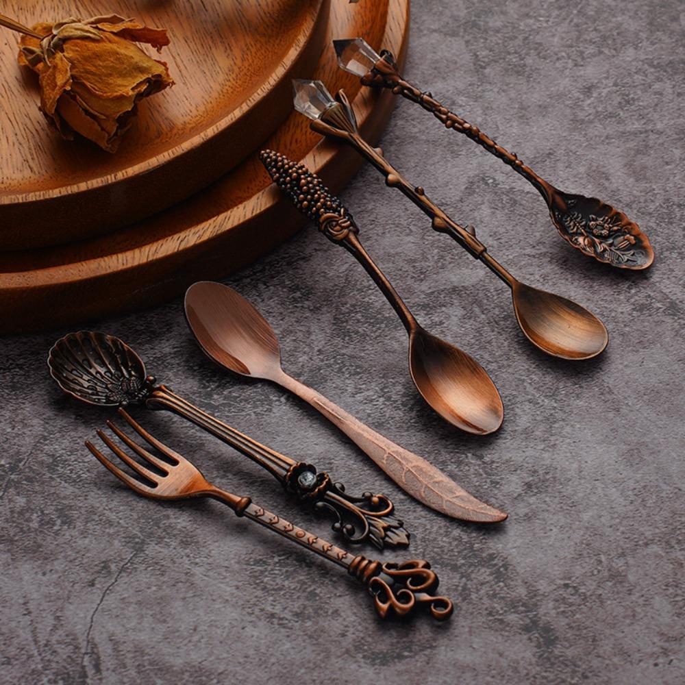 6pcs Vintage Palace Coffee Spoon Set Home Tableware Kitchen Gadget Set Ice Cream Jam Dessert Spoon Afternoon Tea Decor Tool Gift