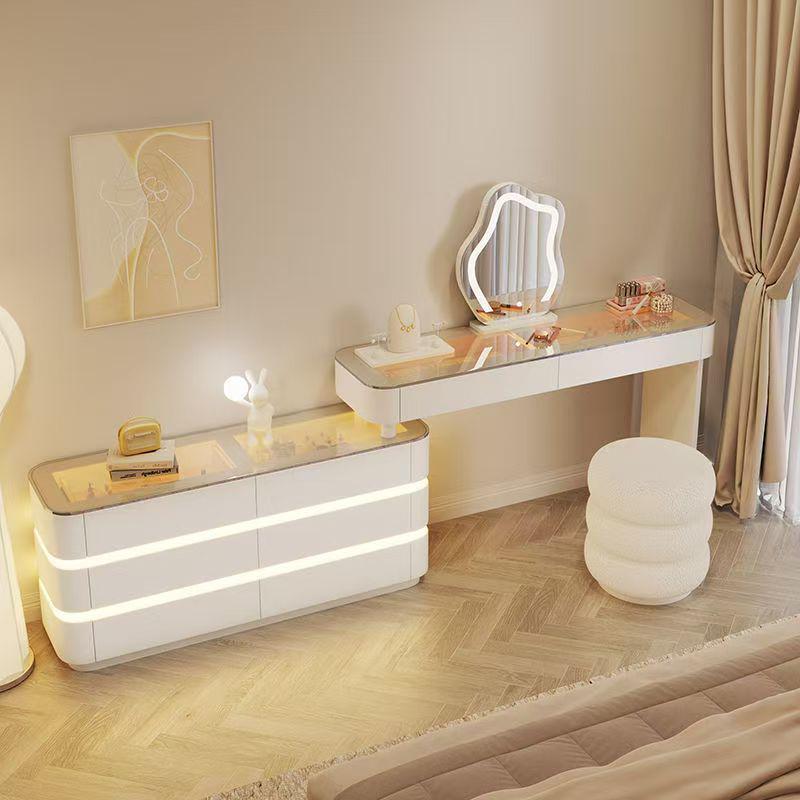 Elegant Solid Wood Vanity Table with Integrated Mirror and Drawers for Bedroom
