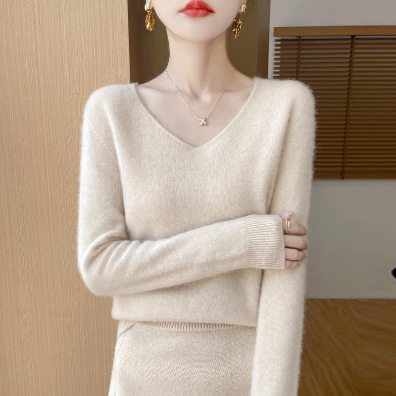 Seamless V-Neck Long Sleeve Women's Knit Pullover Base Layer
