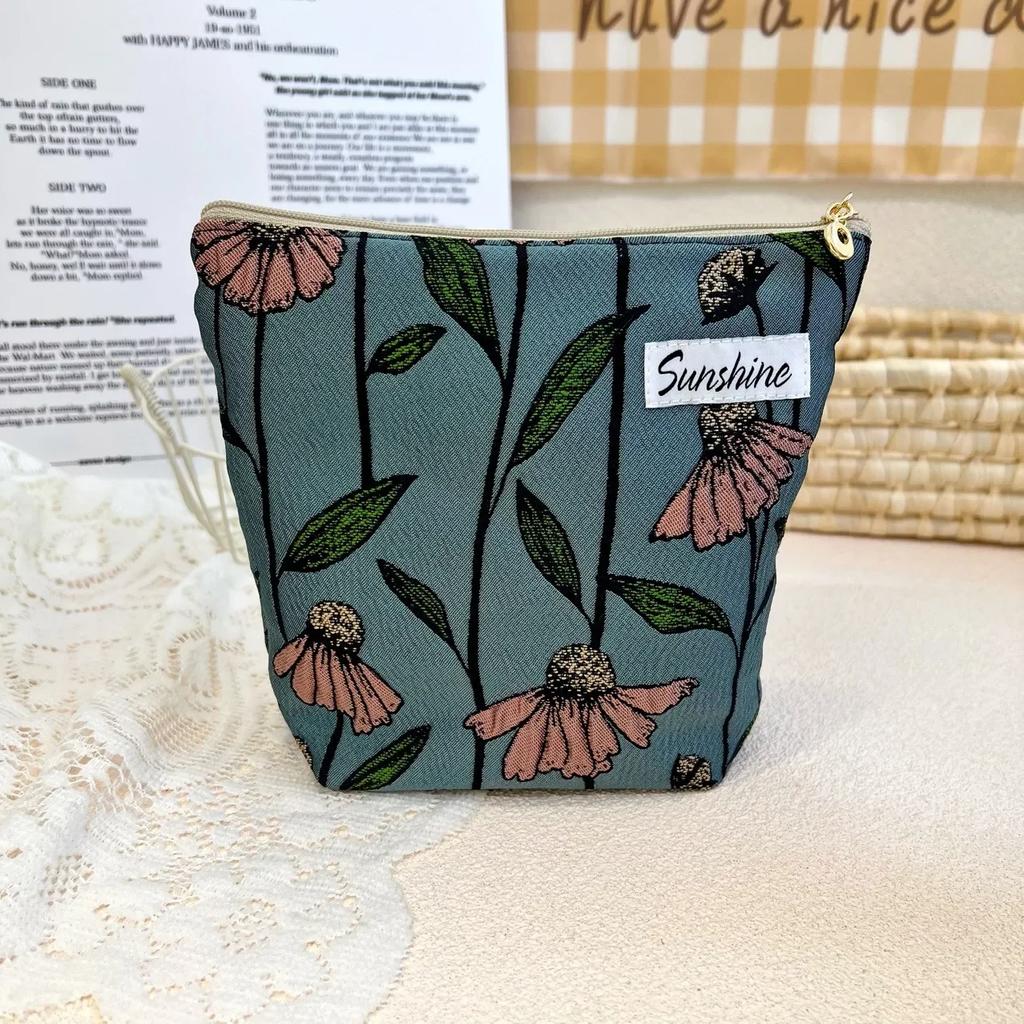 Women's Cosmetic Bag Small Vintage Purple Flowers Cosmetics Lipstick Storage Bag Coin Purse Card Sanitary Napkin  Holder Case