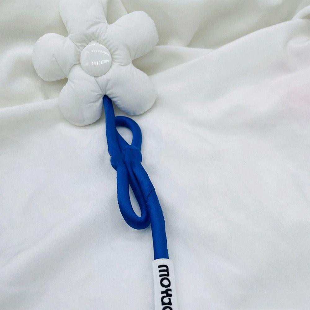 

Fashion Trendy Stuffed Keychain Pendant Bag Charm Flower Key Chain Backpack Ornament Accessories білий