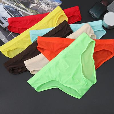 Boxer sexy da 10 colori Intimo da uomo setoso Slip in seta di ghiaccio Solido M-4XL Asciugatura rapida