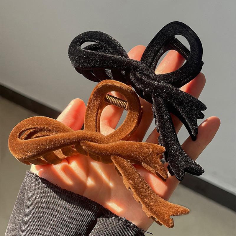 Red Velvet Bow Hair Clips Autumn Winter Women Hair Claw Clip French Elegant Hairpin Korean Hair Accessories Female Headwear Gift