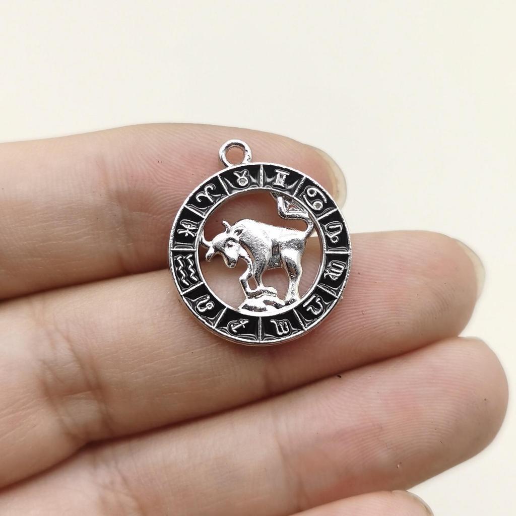 12 Constellation Diamond-Inlaid Pendant Necklace