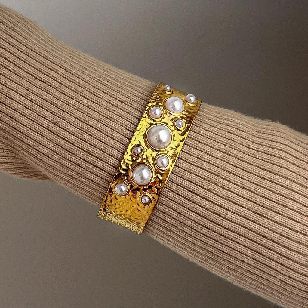 Stainless Steel Pearl Textured Open Bangle: European-American Style, Versatile Women's Jewelry