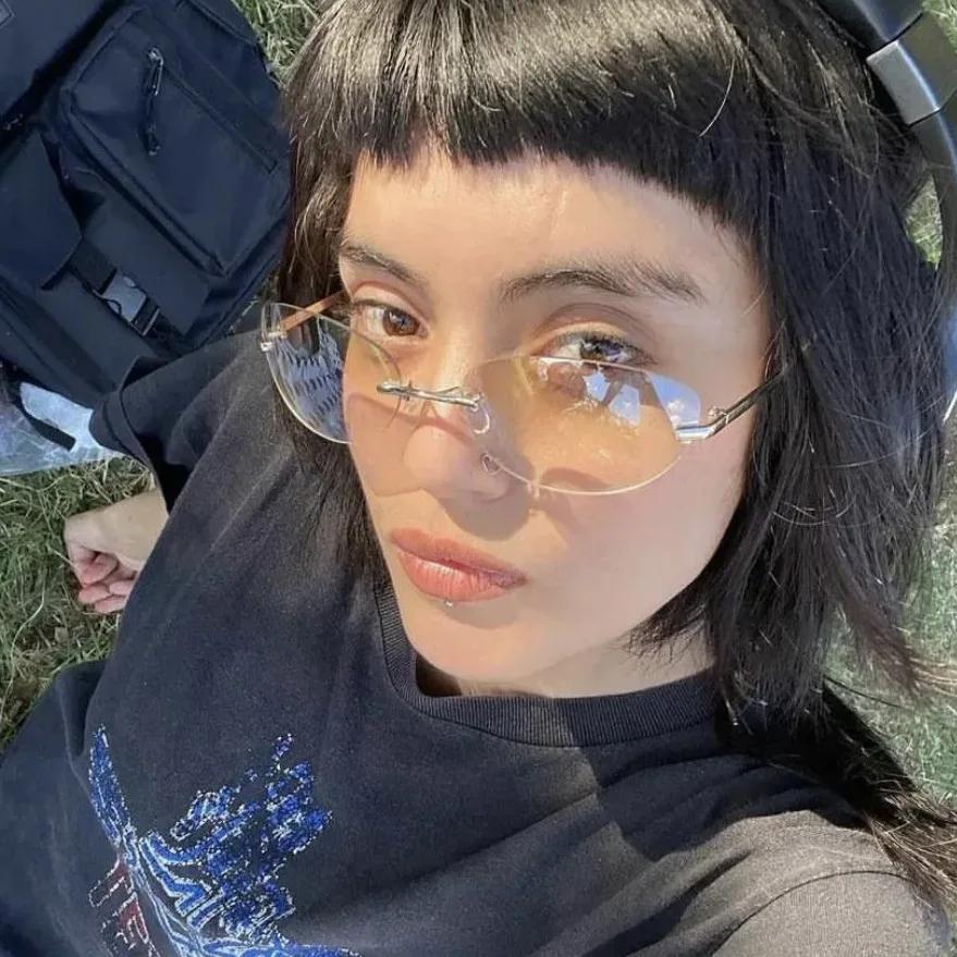 Neutral New Rimless Cat Eye Sunglasses Ladies Retro Fashion Luxury Brand Designer Sunglasses Outdoor Sun Travel Essentials