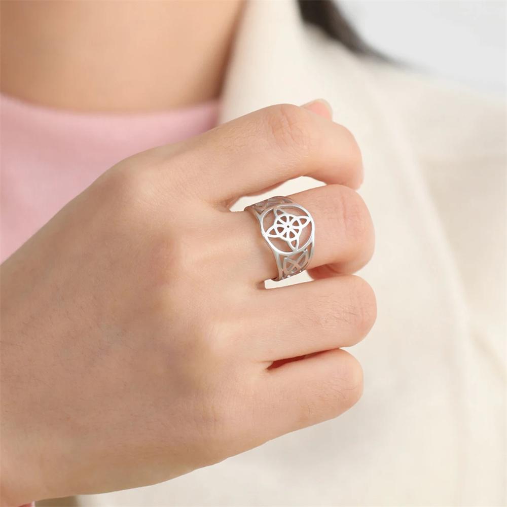 Witch Knot Rings Stainless Steel Celtic Protection Jewelry for Women Men Couple Wicca Amulet