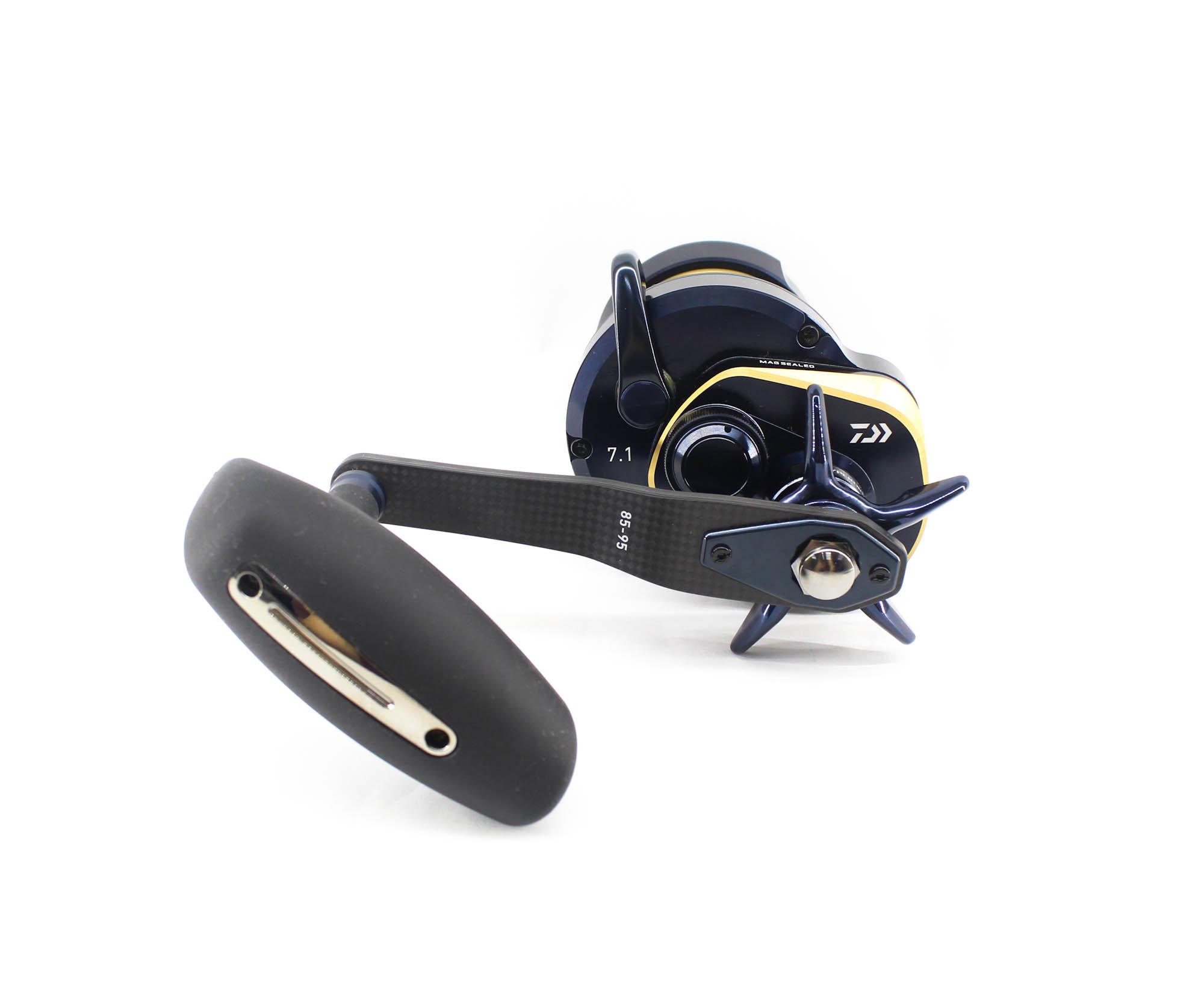 

Катушка Daiwa Baitcast 22 Saltiga 15H-SJ, правая рука (5638)